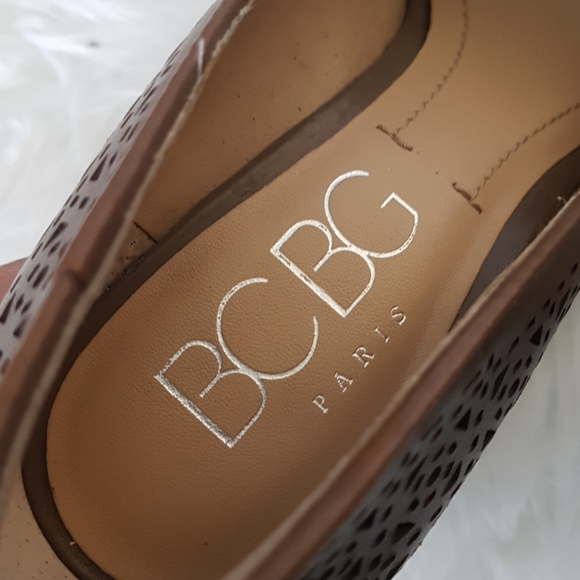 BCBG heels - Picture 6 of 7